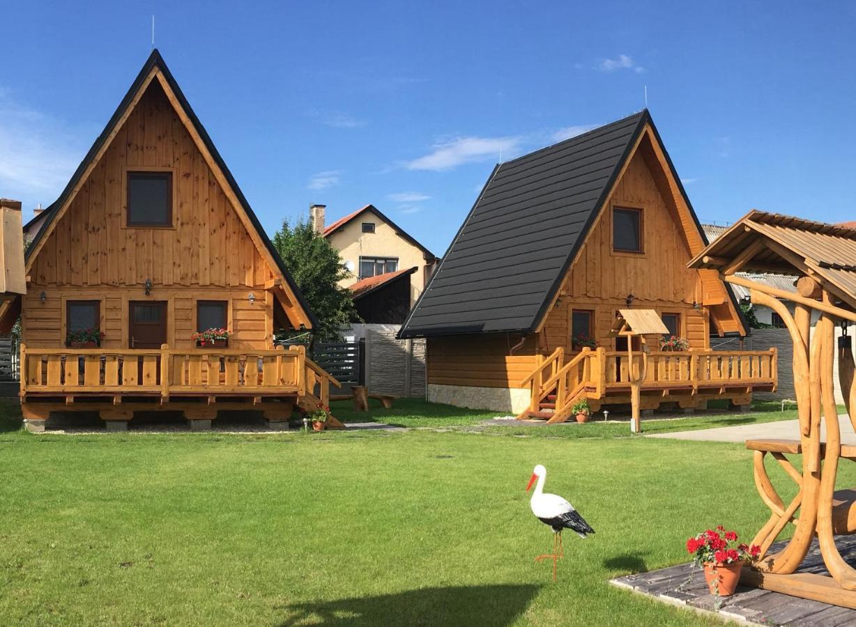 Cottage Family ฮราบูชิเซ ภายนอก รูปภาพ