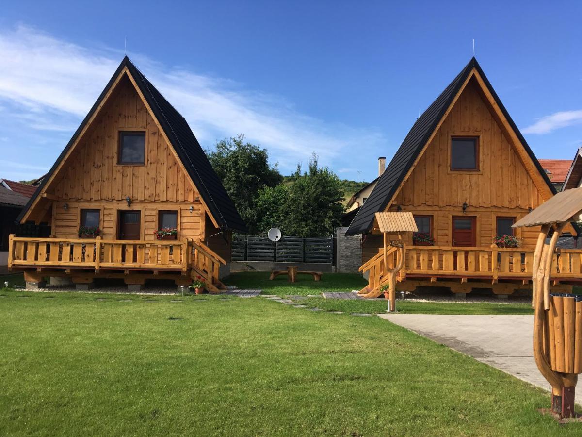 Cottage Family ฮราบูชิเซ ภายนอก รูปภาพ
