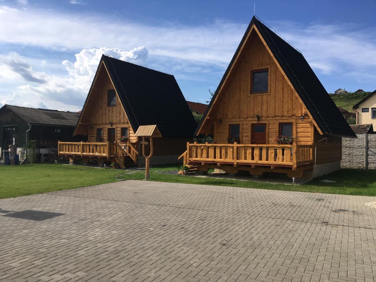 Cottage Family ฮราบูชิเซ ภายนอก รูปภาพ